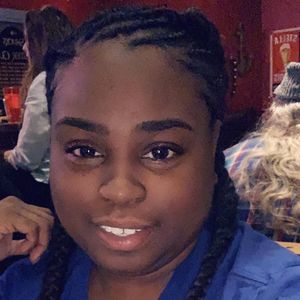 Meet your Posher, Ebone